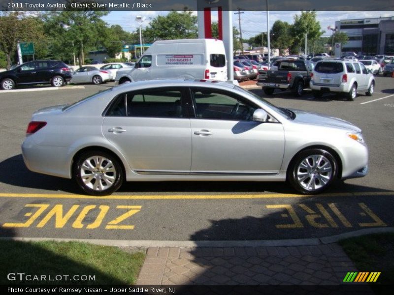 Classic Silver Metallic / Black 2011 Toyota Avalon
