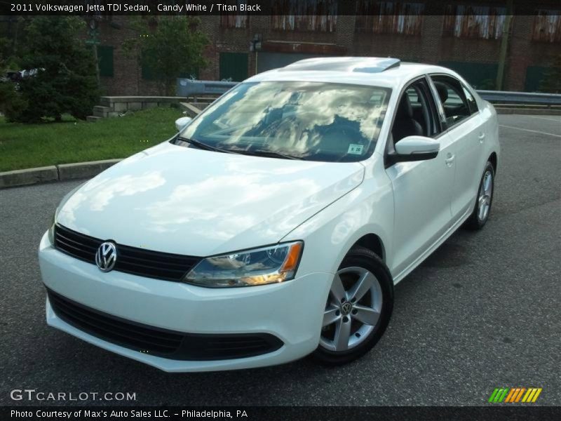 Candy White / Titan Black 2011 Volkswagen Jetta TDI Sedan