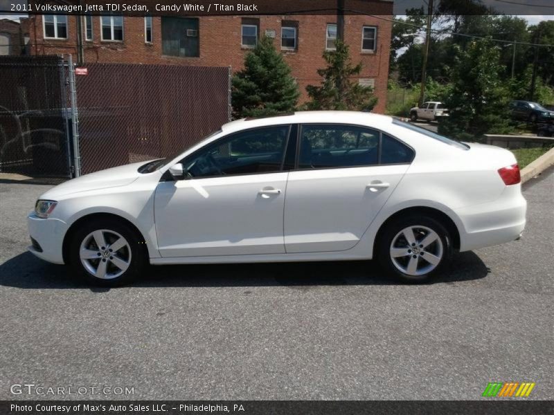 Candy White / Titan Black 2011 Volkswagen Jetta TDI Sedan