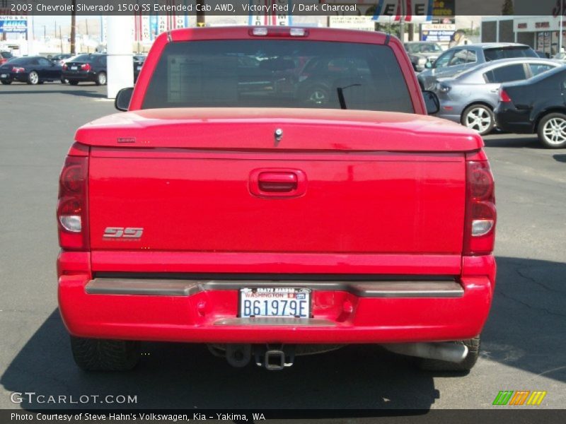 Victory Red / Dark Charcoal 2003 Chevrolet Silverado 1500 SS Extended Cab AWD