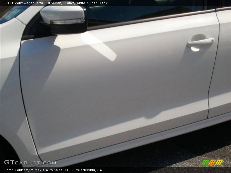 Candy White / Titan Black 2011 Volkswagen Jetta TDI Sedan