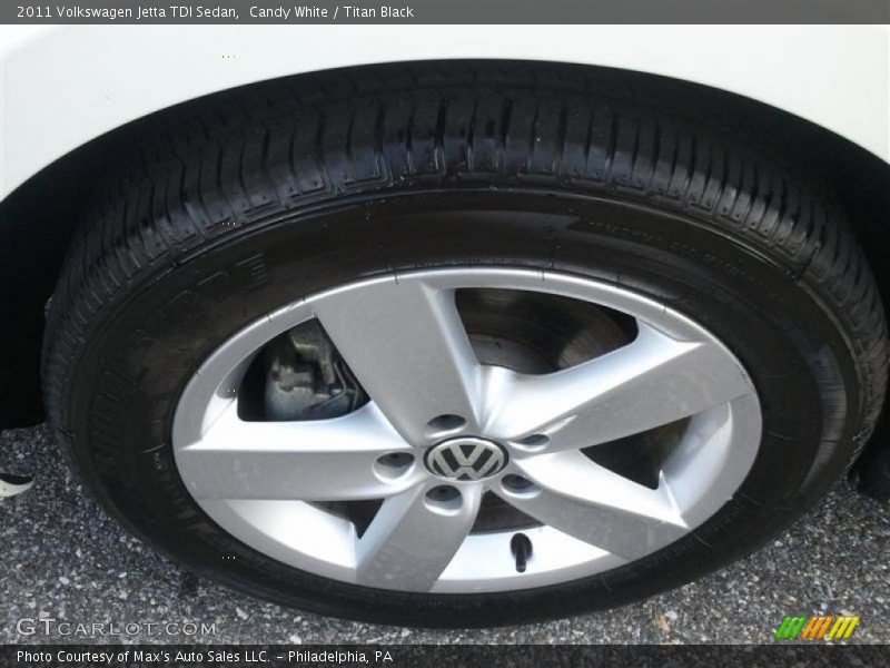 Candy White / Titan Black 2011 Volkswagen Jetta TDI Sedan