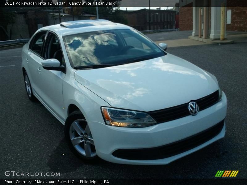 Candy White / Titan Black 2011 Volkswagen Jetta TDI Sedan