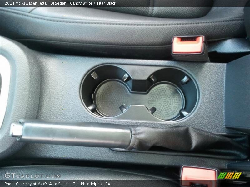 Candy White / Titan Black 2011 Volkswagen Jetta TDI Sedan