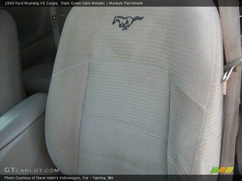 Dark Green Satin Metallic / Medium Parchment 1999 Ford Mustang V6 Coupe