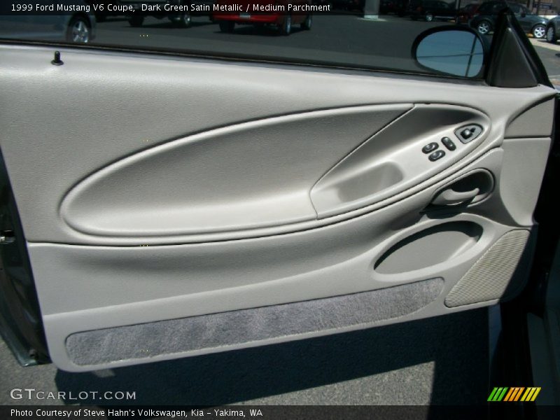 Dark Green Satin Metallic / Medium Parchment 1999 Ford Mustang V6 Coupe
