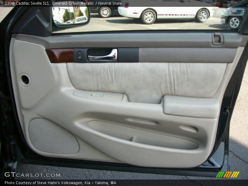 Door Panel of 1998 Seville SLS