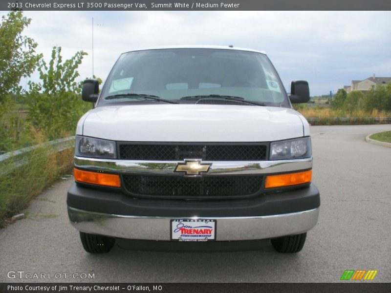 Summit White / Medium Pewter 2013 Chevrolet Express LT 3500 Passenger Van
