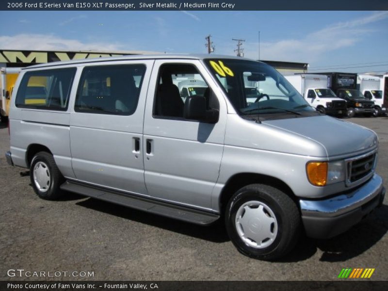 Silver Metallic / Medium Flint Grey 2006 Ford E Series Van E150 XLT Passenger