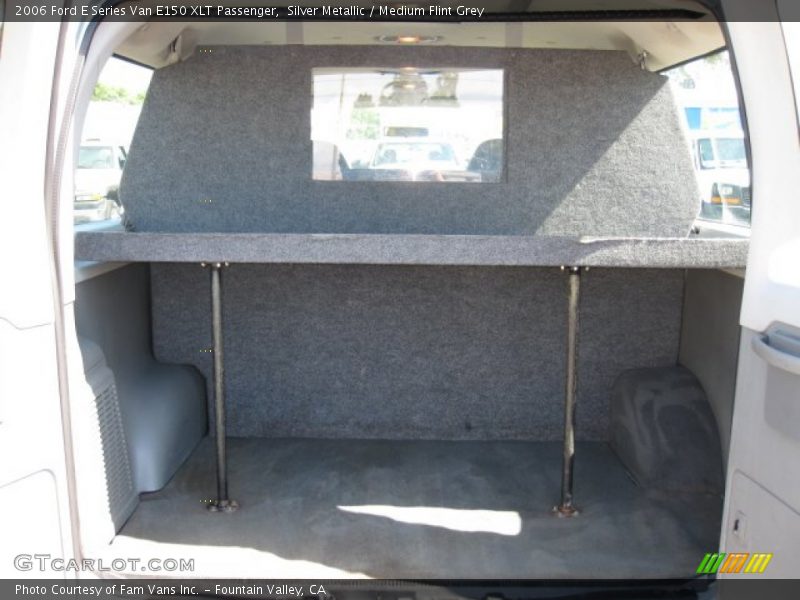 Silver Metallic / Medium Flint Grey 2006 Ford E Series Van E150 XLT Passenger