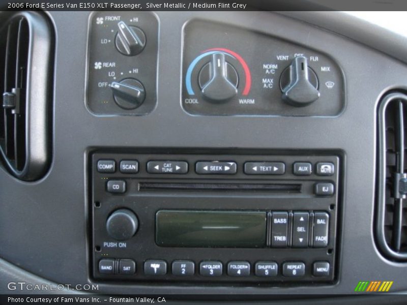 Silver Metallic / Medium Flint Grey 2006 Ford E Series Van E150 XLT Passenger