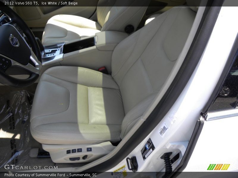 Ice White / Soft Beige 2012 Volvo S60 T5