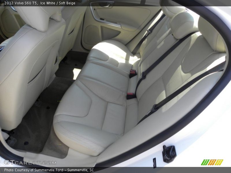 Ice White / Soft Beige 2012 Volvo S60 T5