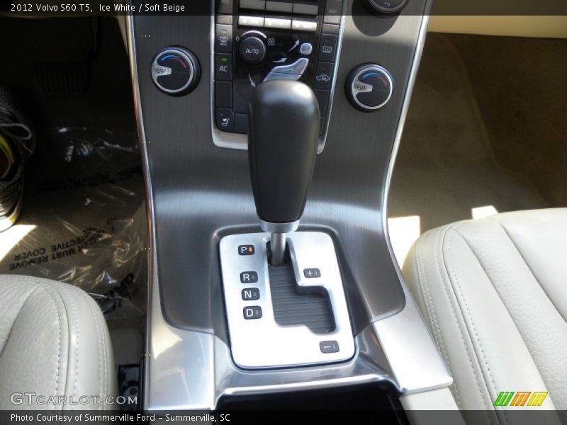 Ice White / Soft Beige 2012 Volvo S60 T5