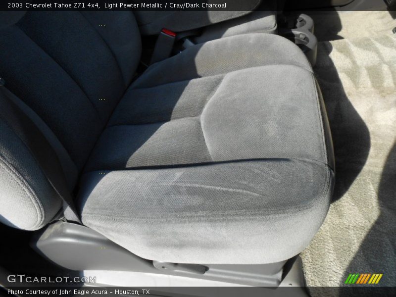 Light Pewter Metallic / Gray/Dark Charcoal 2003 Chevrolet Tahoe Z71 4x4