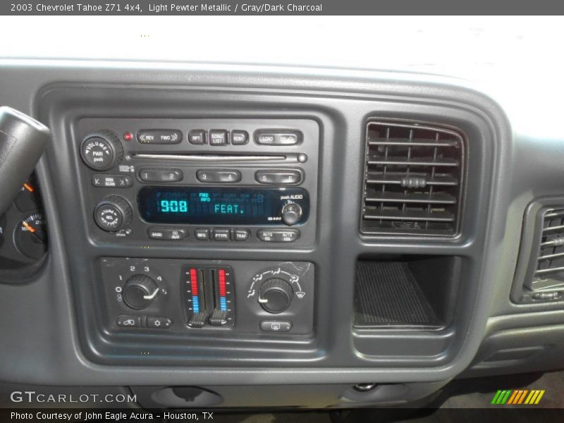Light Pewter Metallic / Gray/Dark Charcoal 2003 Chevrolet Tahoe Z71 4x4