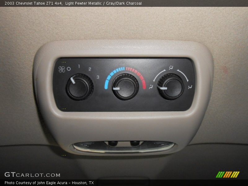 Light Pewter Metallic / Gray/Dark Charcoal 2003 Chevrolet Tahoe Z71 4x4