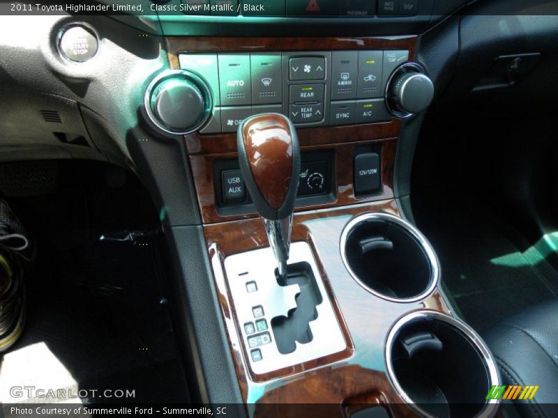 Classic Silver Metallic / Black 2011 Toyota Highlander Limited