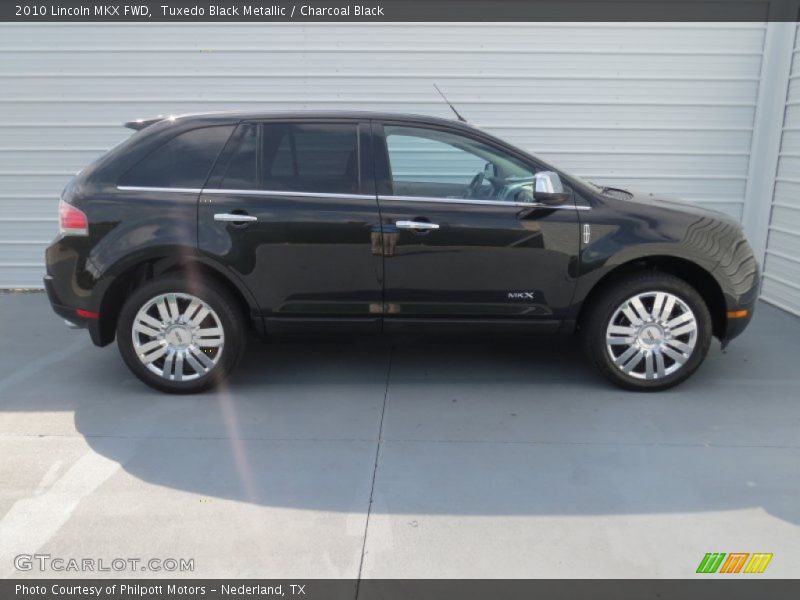 Tuxedo Black Metallic / Charcoal Black 2010 Lincoln MKX FWD