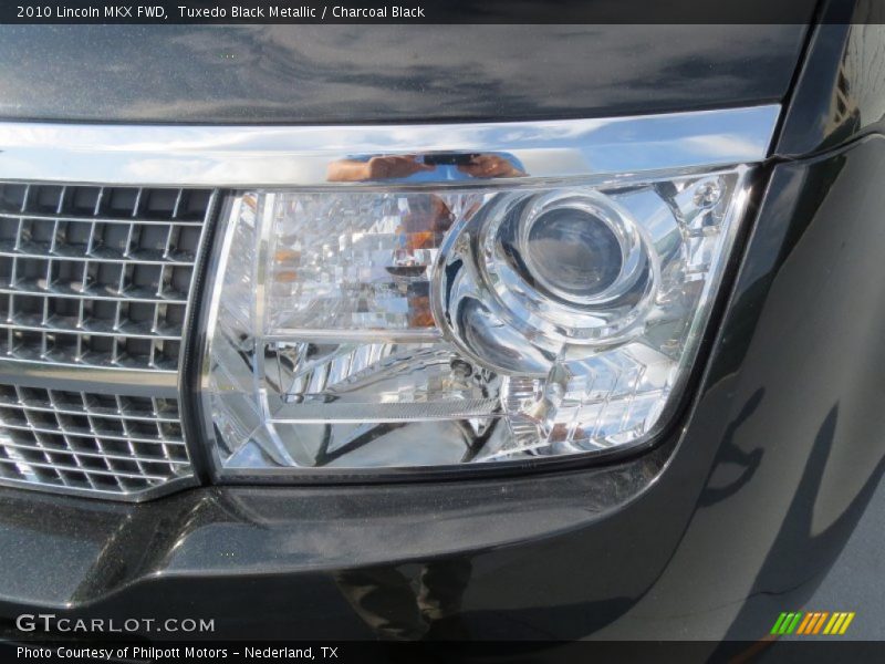 Tuxedo Black Metallic / Charcoal Black 2010 Lincoln MKX FWD