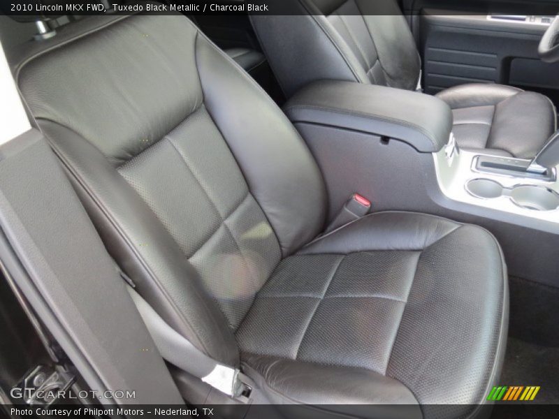 Tuxedo Black Metallic / Charcoal Black 2010 Lincoln MKX FWD