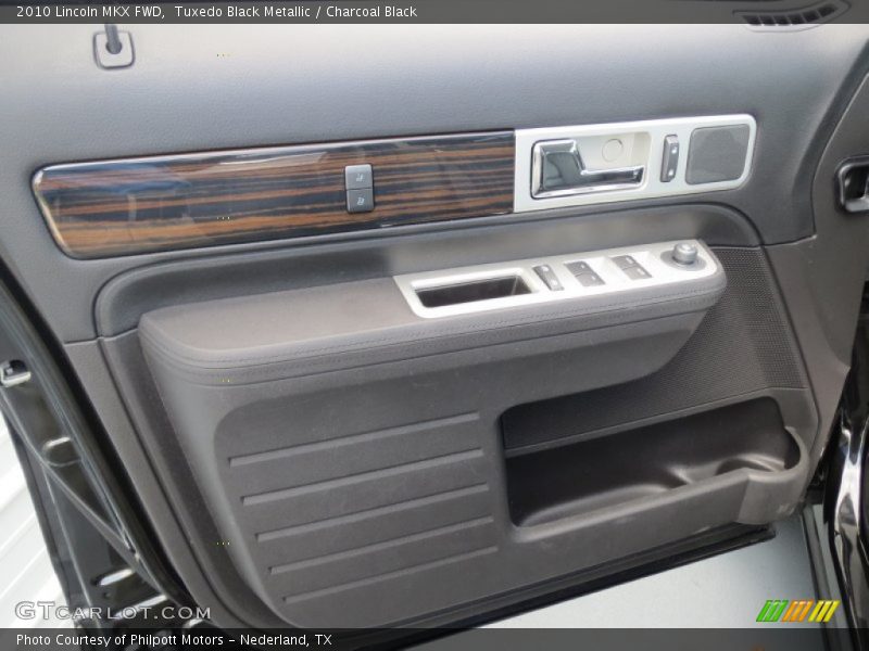 Tuxedo Black Metallic / Charcoal Black 2010 Lincoln MKX FWD