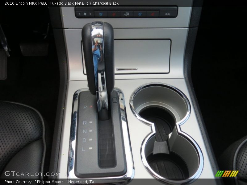 Tuxedo Black Metallic / Charcoal Black 2010 Lincoln MKX FWD