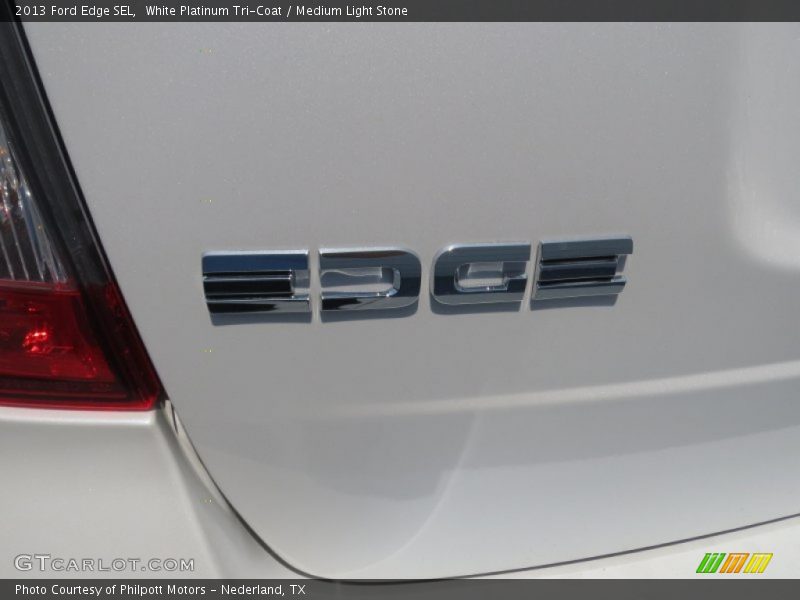 White Platinum Tri-Coat / Medium Light Stone 2013 Ford Edge SEL