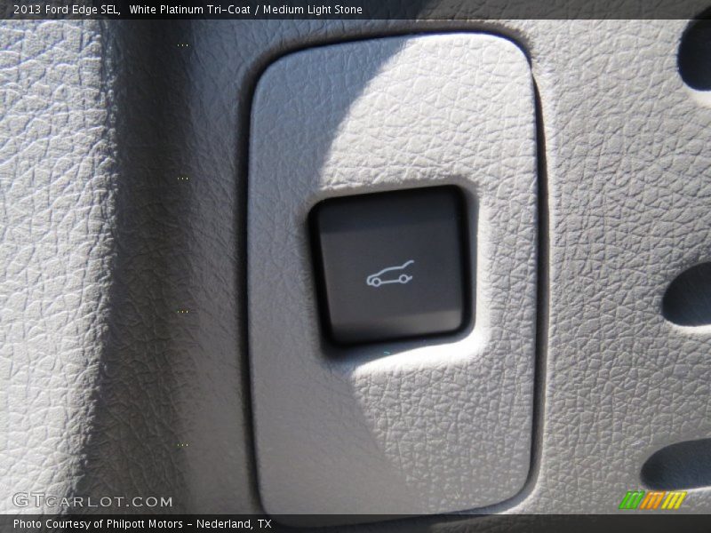White Platinum Tri-Coat / Medium Light Stone 2013 Ford Edge SEL
