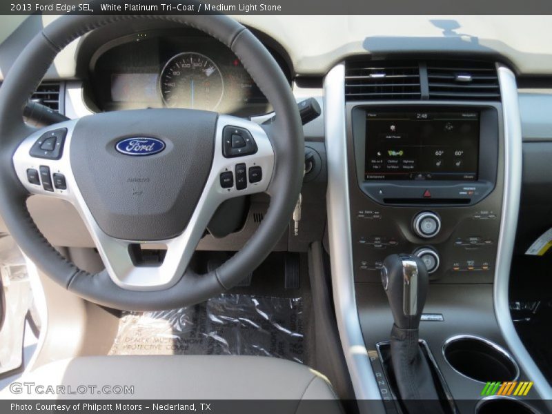 White Platinum Tri-Coat / Medium Light Stone 2013 Ford Edge SEL