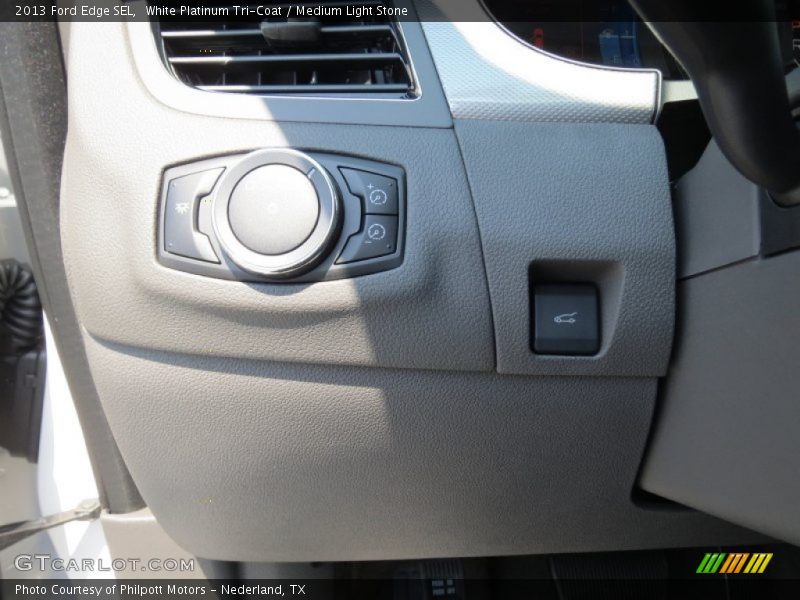 White Platinum Tri-Coat / Medium Light Stone 2013 Ford Edge SEL