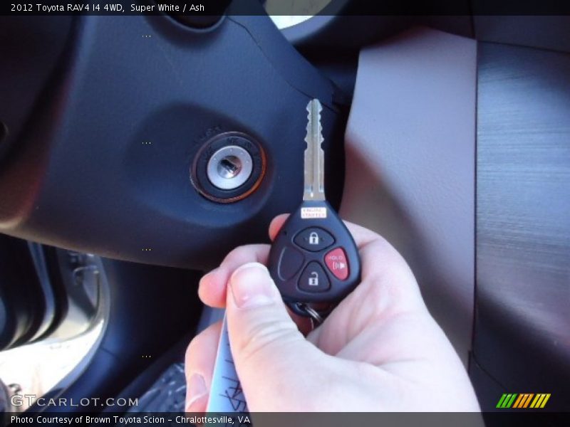 Keys of 2012 RAV4 I4 4WD
