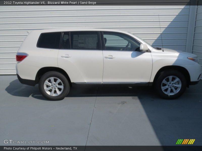 Blizzard White Pearl / Sand Beige 2012 Toyota Highlander V6