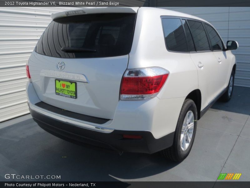 Blizzard White Pearl / Sand Beige 2012 Toyota Highlander V6