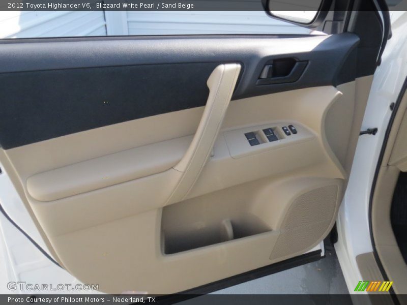 Blizzard White Pearl / Sand Beige 2012 Toyota Highlander V6