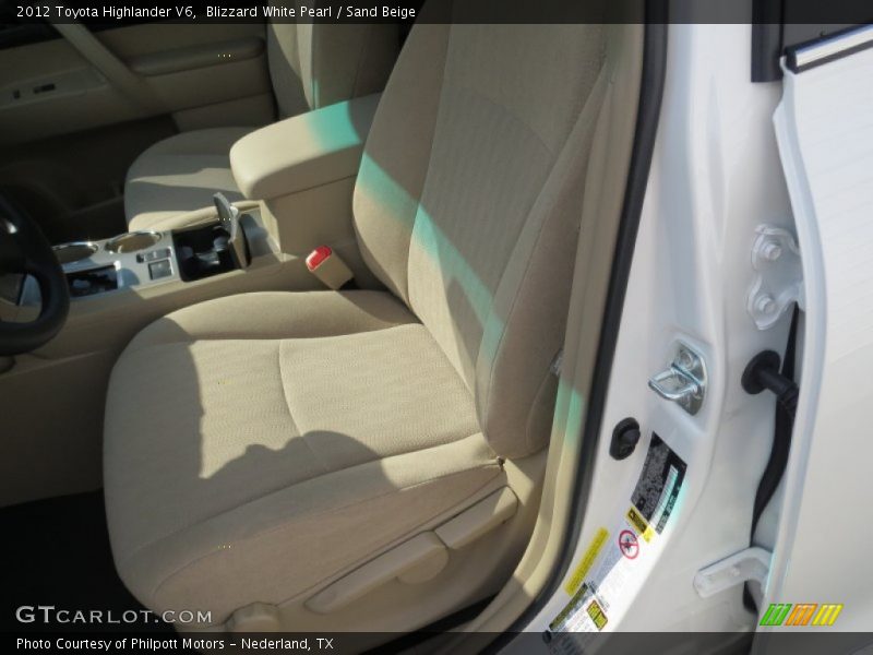 Blizzard White Pearl / Sand Beige 2012 Toyota Highlander V6