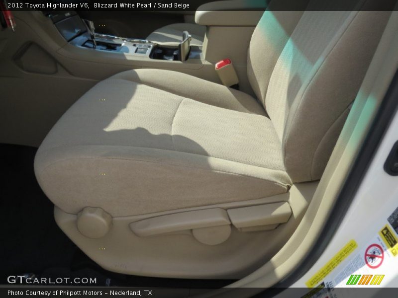 Blizzard White Pearl / Sand Beige 2012 Toyota Highlander V6