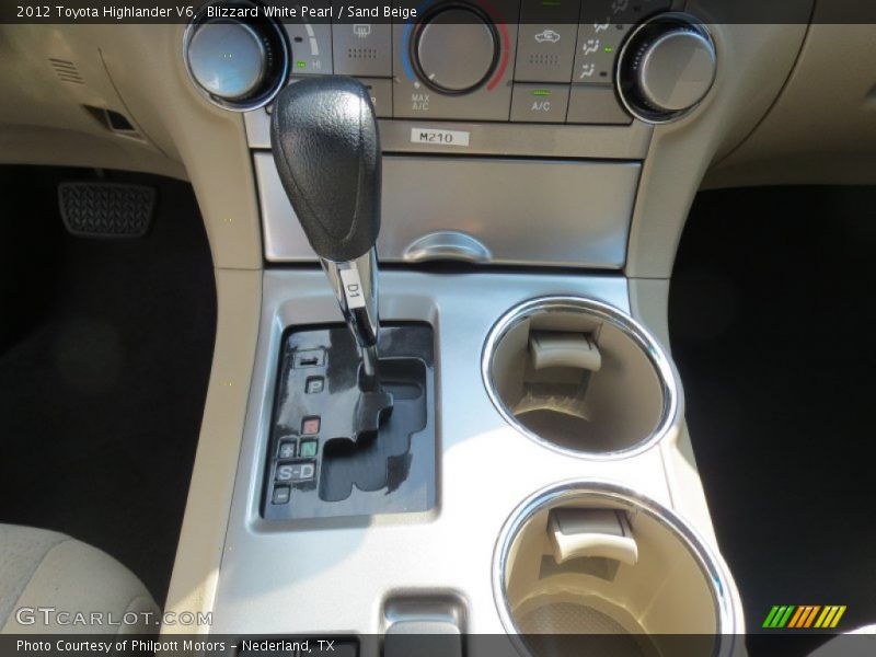 Blizzard White Pearl / Sand Beige 2012 Toyota Highlander V6