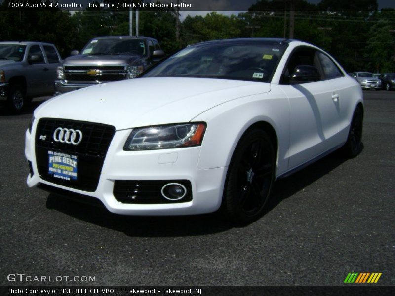 Ibis White / Black Silk Nappa Leather 2009 Audi S5 4.2 quattro