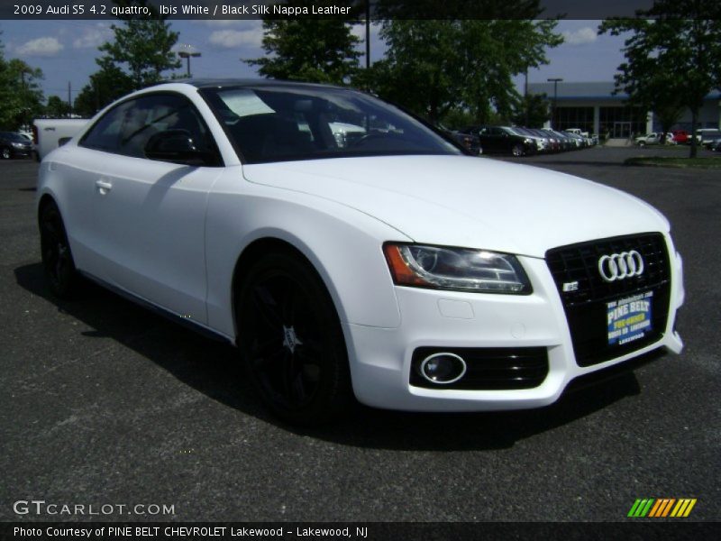 Ibis White / Black Silk Nappa Leather 2009 Audi S5 4.2 quattro