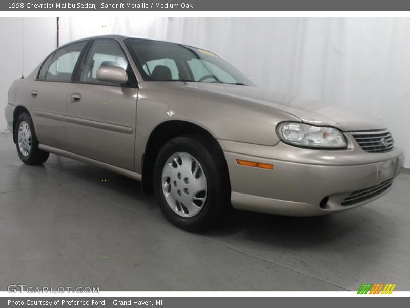  1998 Malibu Sedan Sandrift Metallic