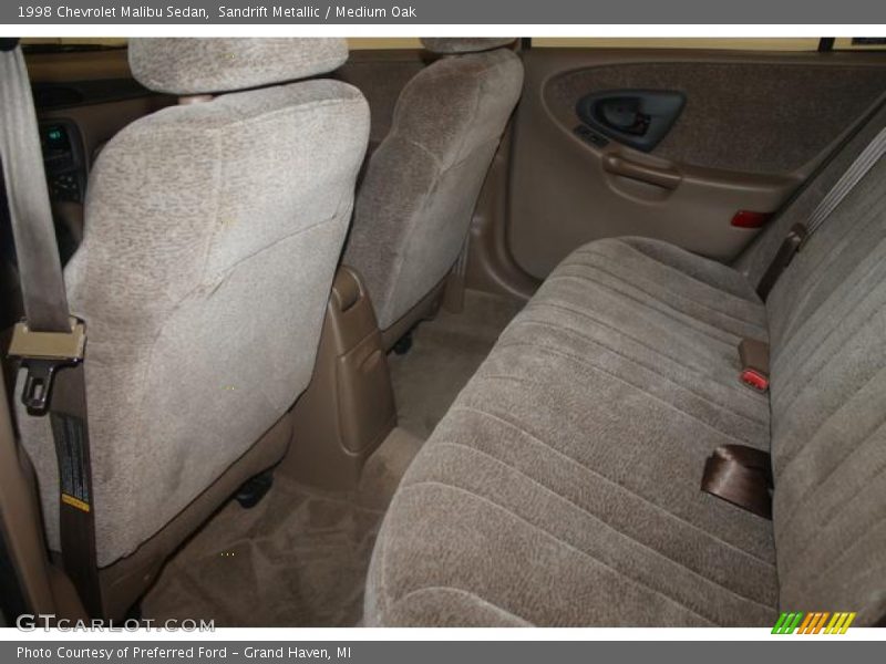 Sandrift Metallic / Medium Oak 1998 Chevrolet Malibu Sedan