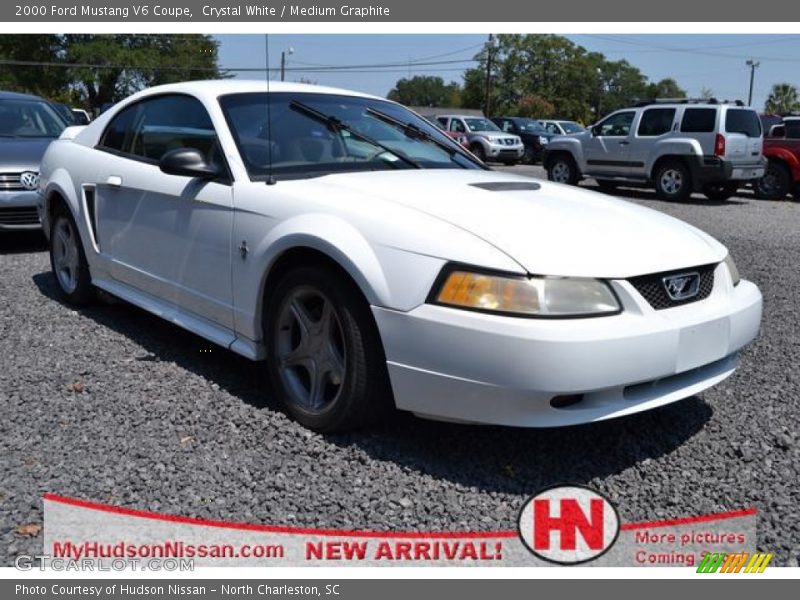 Crystal White / Medium Graphite 2000 Ford Mustang V6 Coupe