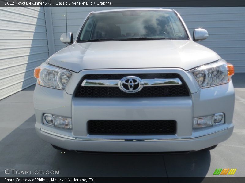 Classic Silver Metallic / Graphite 2012 Toyota 4Runner SR5
