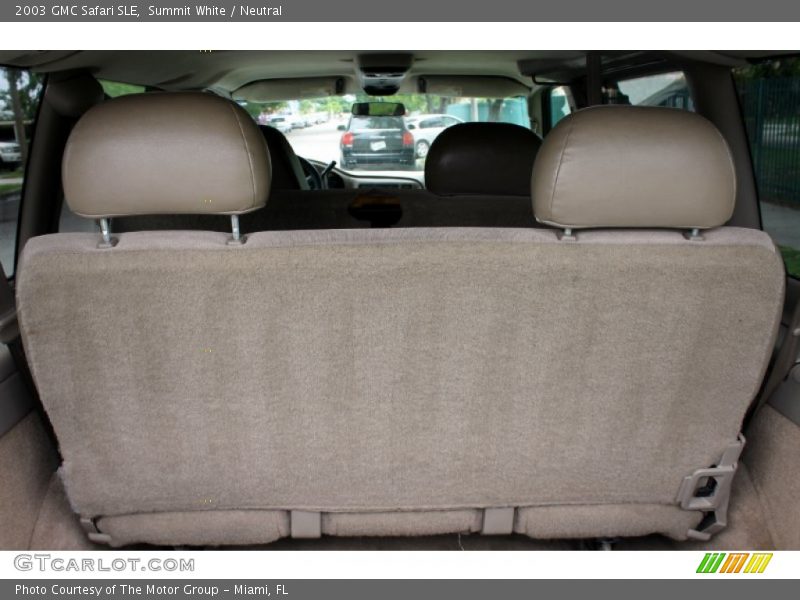 Summit White / Neutral 2003 GMC Safari SLE