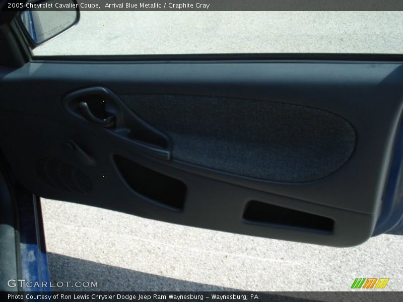 Arrival Blue Metallic / Graphite Gray 2005 Chevrolet Cavalier Coupe