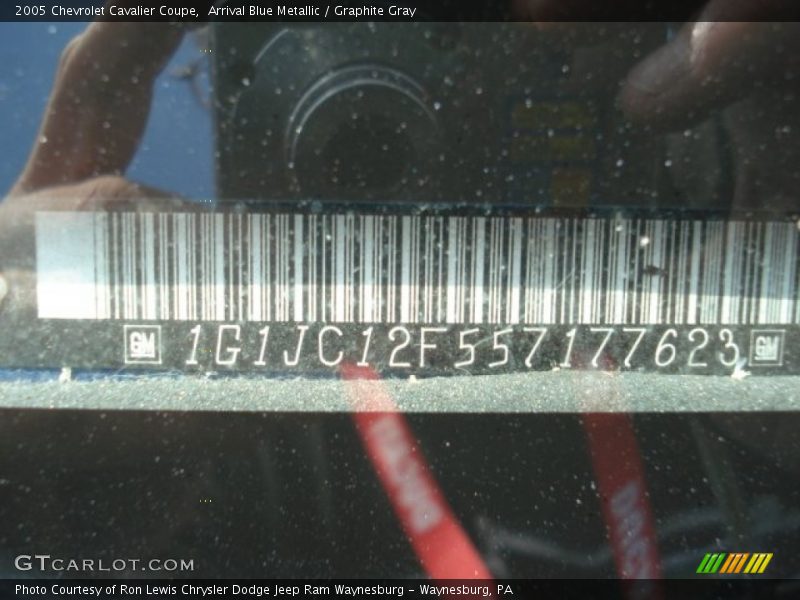 Arrival Blue Metallic / Graphite Gray 2005 Chevrolet Cavalier Coupe