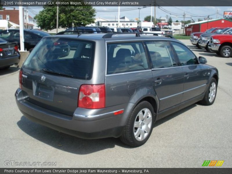 United Grey Metallic / Anthracite 2005 Volkswagen Passat GLX 4Motion Wagon