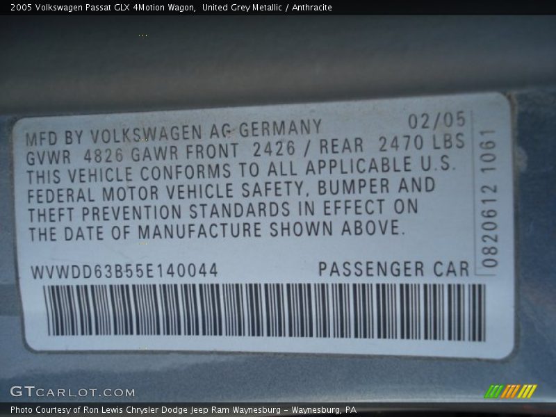 United Grey Metallic / Anthracite 2005 Volkswagen Passat GLX 4Motion Wagon