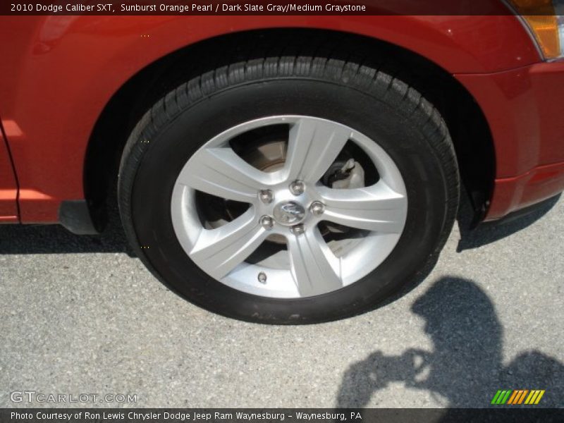 Sunburst Orange Pearl / Dark Slate Gray/Medium Graystone 2010 Dodge Caliber SXT